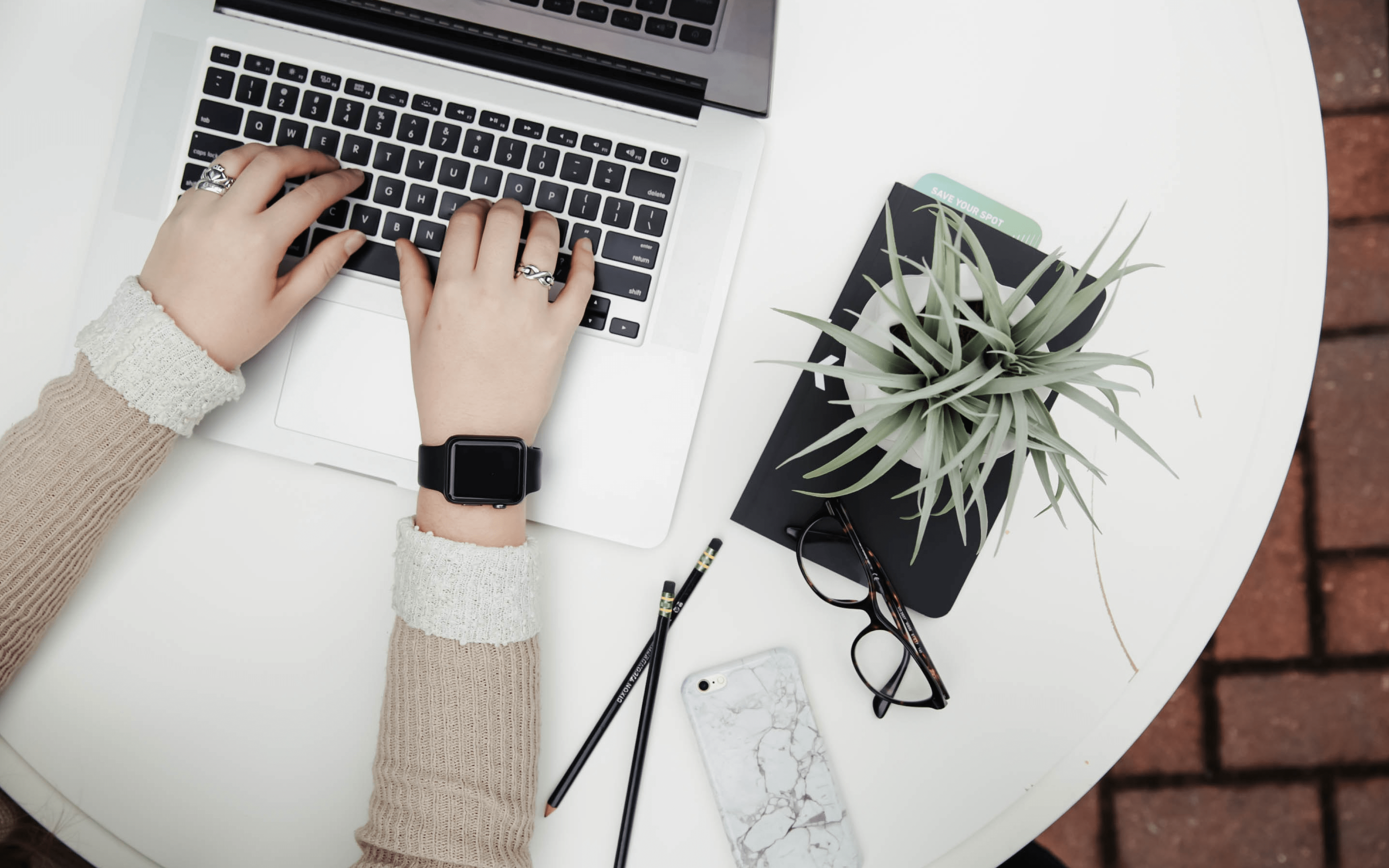 5 Awesome Bonus Social Media Services To Offer Your Clients